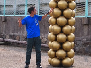 0613032_R.jpg