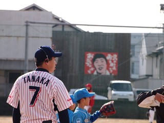 0613066_R.jpg