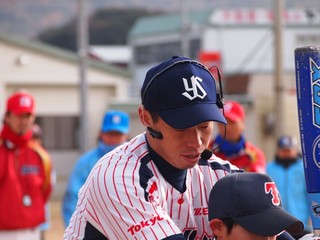 0613137_R.jpg