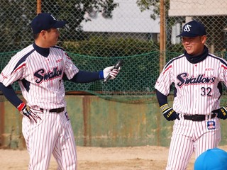 0613162_R.jpg
