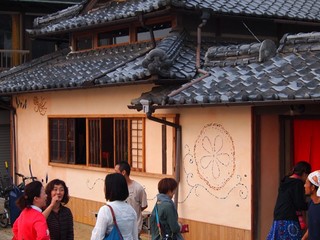 0613185_R.jpg