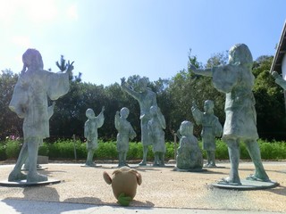 1029 050_R.jpg