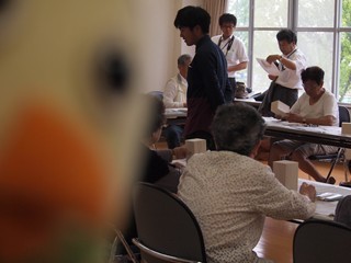 mitows015_R.jpg