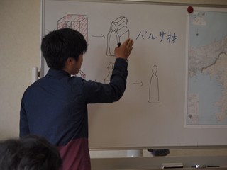 mitows020_R.jpg