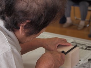 mitows031_R.jpg